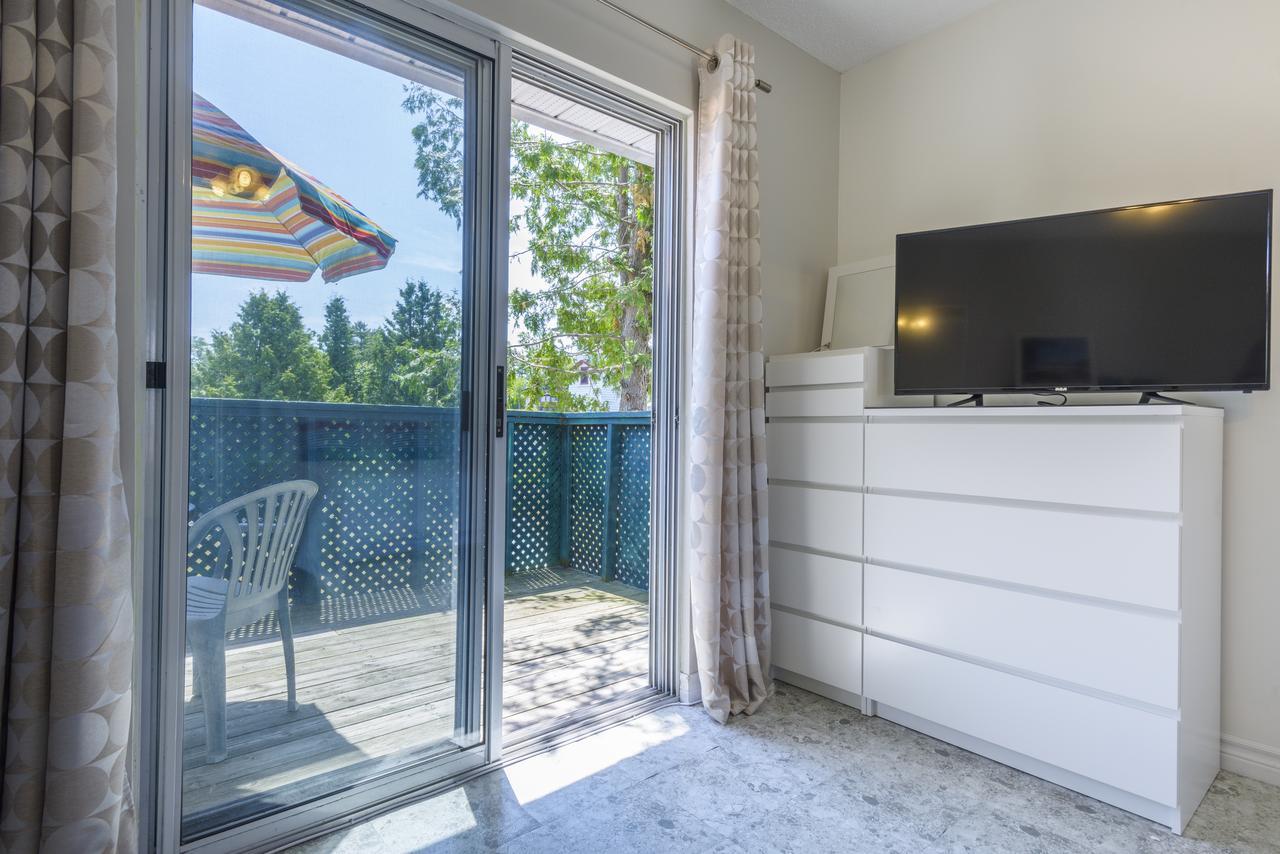 Hollywood Cottages Wasaga Beach Esterno foto