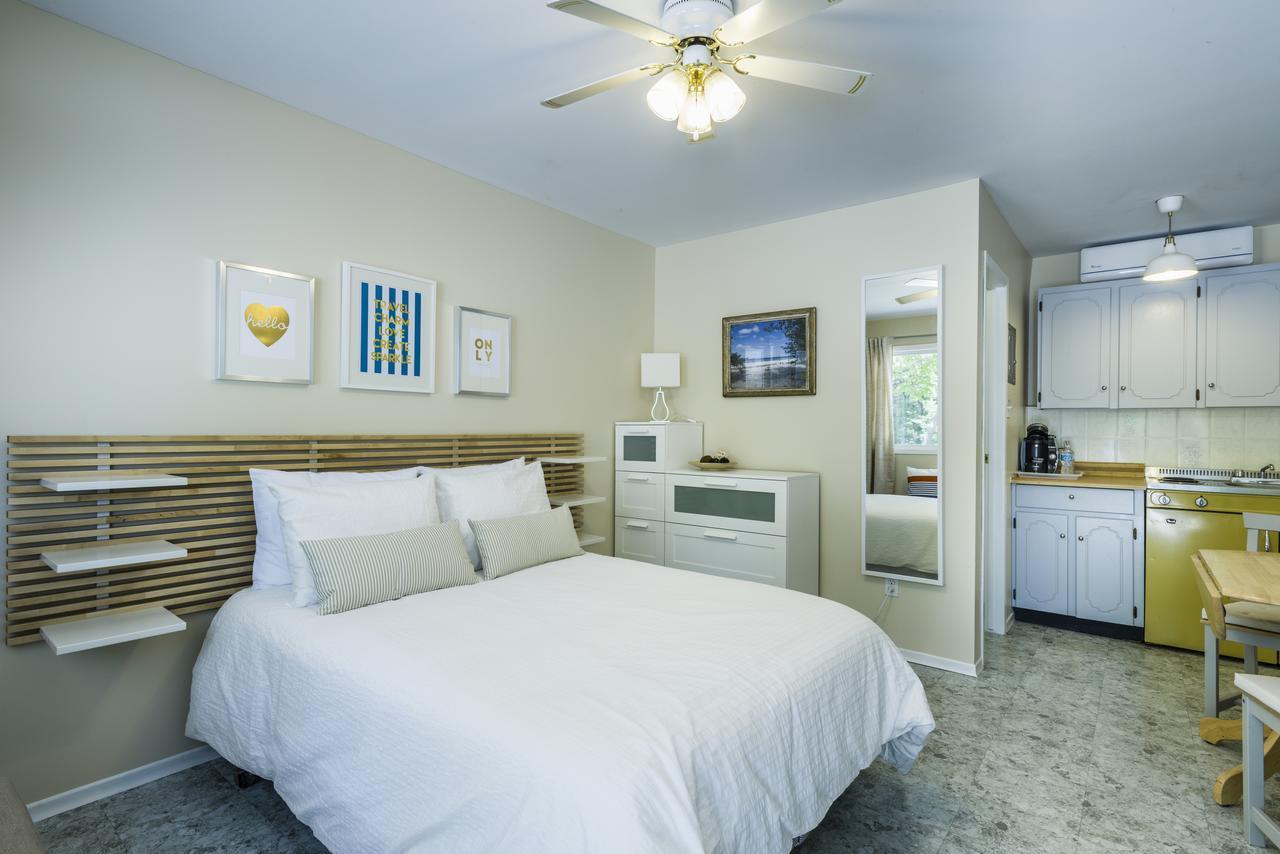 Hollywood Cottages Wasaga Beach Esterno foto
