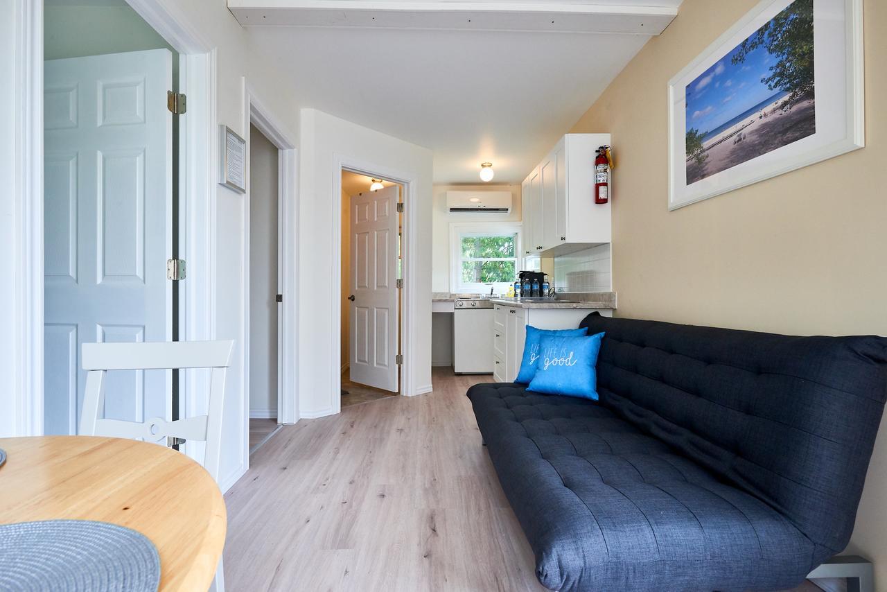 Hollywood Cottages Wasaga Beach Esterno foto
